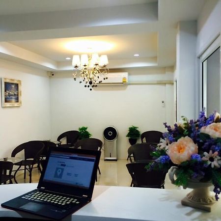 Bann Bunga Inn Bangkok Exteriér fotografie